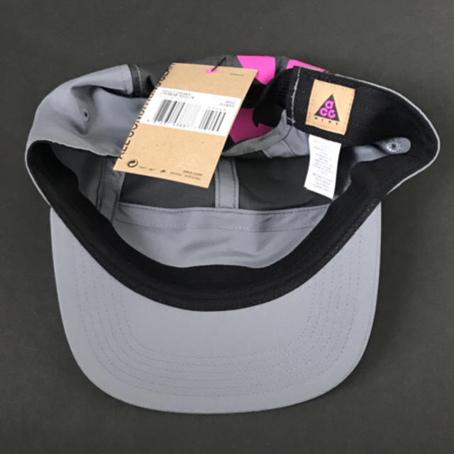 NIKE(ナイキ)の込み 新品 nike acg cap グレー キャップ ナイキ 旧ロゴ メンズの帽子(キャップ)の商品写真