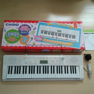 カシオ(CASIO)のカシオ　光ナビゲーションキーボード61鍵盤　LK-118(電子ピアノ)