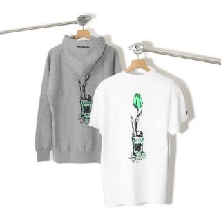 アンディフィーテッド(UNDEFEATED)の新品 未使用 Lサイズ wasted youth undefeated コラボT(Tシャツ/カットソー(半袖/袖なし))