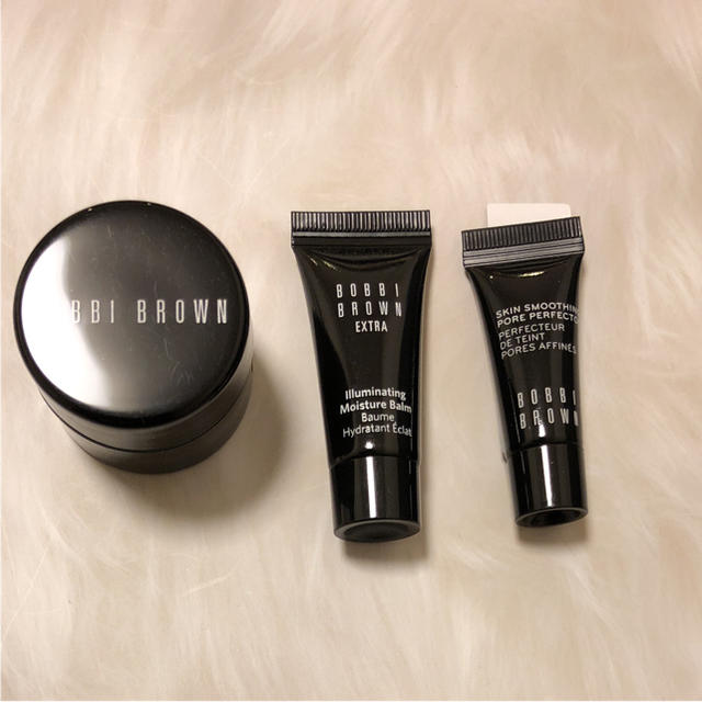 BOBBI BROWN(ボビイブラウン)の【全て未開封・未使用★】ボビイブラウン メーク下地 ミニトリオ セット コスメ/美容のベースメイク/化粧品(化粧下地)の商品写真