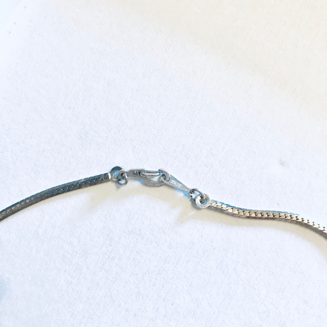 ネックレス イヤリングの2個セット シルバー 18k8f の通販 by ネックレス イヤリングの2個セット シルバー 18k8f の通販 by