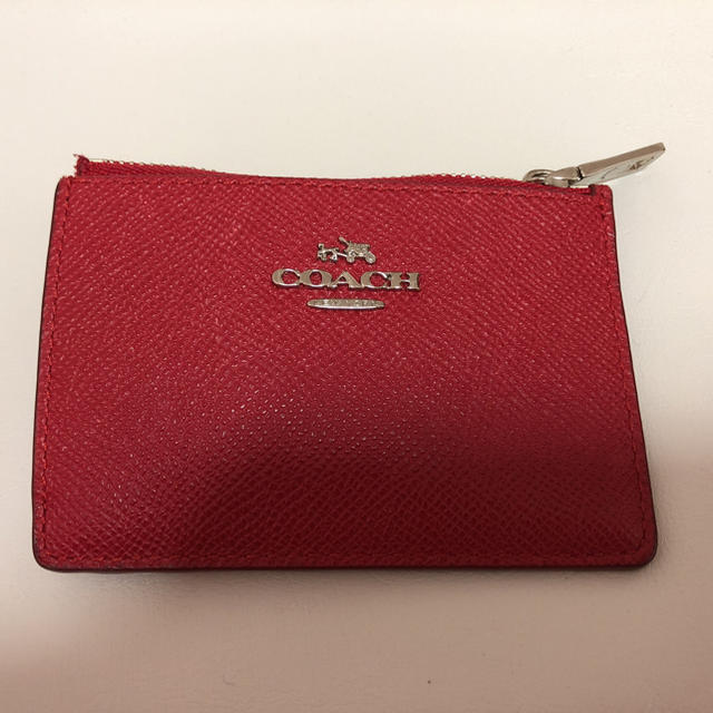 COACH(コーチ)のcoach コーチ レッド カードケース キーホルダー付き レッド  レディースのファッション小物(キーホルダー)の商品写真