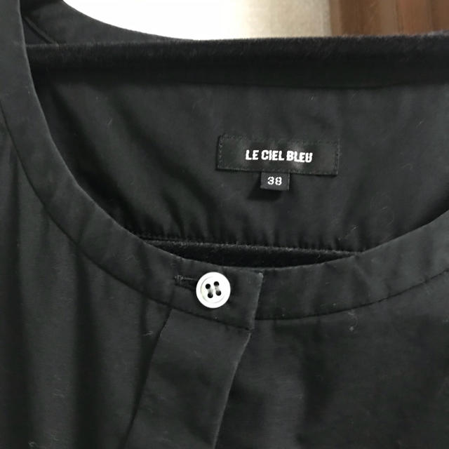 LE CIEL BLEU(ルシェルブルー)のルシェルブルーノースリーブシャツ レディースのトップス(シャツ/ブラウス(半袖/袖なし))の商品写真