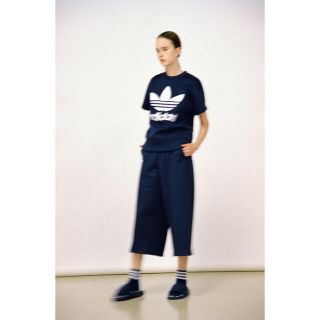 ハイク(HYKE)のHYKE × adidas コラボパンツ(カジュアルパンツ)