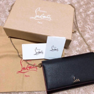 クリスチャンルブタン(Christian Louboutin)の【美品】Christian Louboutin♥チェーンウォレット(財布)