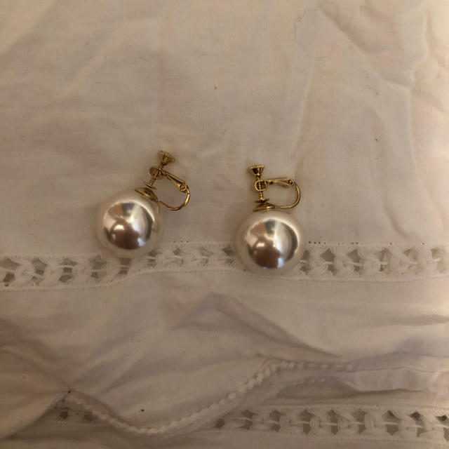 Lochie(ロキエ)のvintage earring レディースのアクセサリー(イヤリング)の商品写真