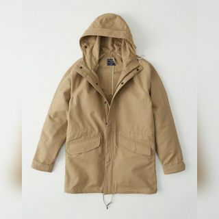 アバクロンビーアンドフィッチ(Abercrombie&Fitch)の新品未使用　アバクロ　XLサイズ　フード付きアウター　パーカーコートジャケット(ステンカラーコート)