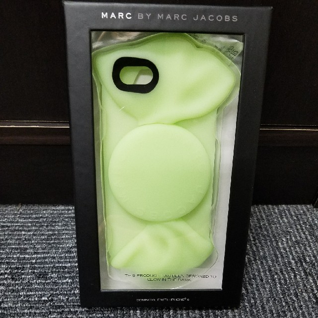 MARC BY MARC JACOBS(マークバイマークジェイコブス)のマークバイマークジェイコブス Candy iPhone 6/6S ケース スマホ/家電/カメラのスマホアクセサリー(iPhoneケース)の商品写真