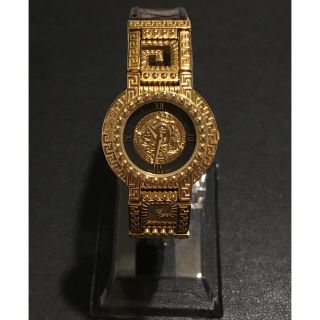 ヴェルサーチ(Gianni Versace) メンズ腕時計(アナログ)の通販 34点