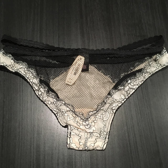 Victoria's Secret(ヴィクトリアズシークレット)の新品タグ付き❤︎ヴィクシー レディースの下着/アンダーウェア(ショーツ)の商品写真