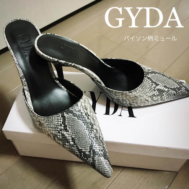 GYDA(ジェイダ)のGYDA パイソン柄ポインテッドミュール M レディースの靴/シューズ(ハイヒール/パンプス)の商品写真