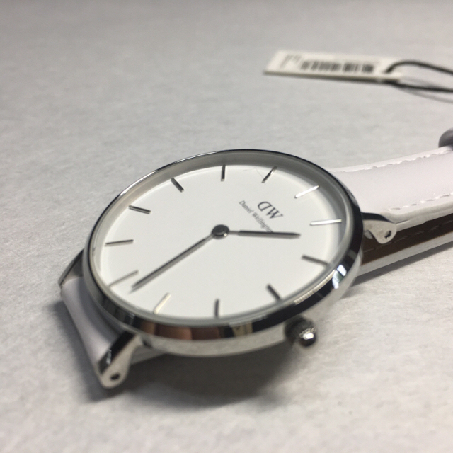 Daniel Wellington(ダニエルウェリントン)の【DW】 Classic PETITE BONDI/32mm シルバー レディースのファッション小物(腕時計)の商品写真