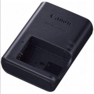 キヤノン(Canon)のCANON キャノン 充電器 バッテリーチャージャー LC E12 LP(バッテリー/充電器)