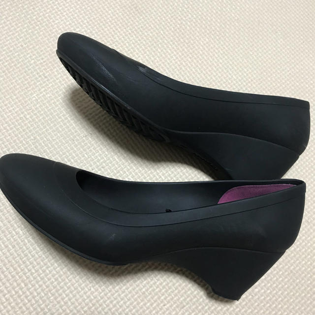 crocs(クロックス)の超美品♡クロックス♡ウェッジ パンプス♡W5♡21cm♡6cmヒール レディースの靴/シューズ(ハイヒール/パンプス)の商品写真