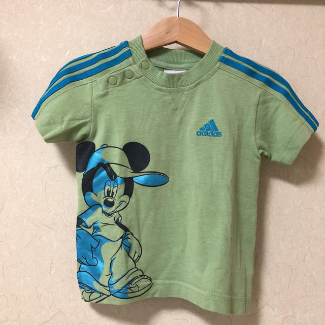 adidas(アディダス)のアディダス×ミッキー コラボTシャツ 85㎝ キッズ/ベビー/マタニティのベビー服(~85cm)(Ｔシャツ)の商品写真