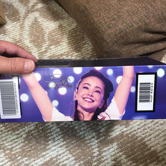 安室奈美恵 楽天BOOKS限定配送BOX エンタメ/ホビーのタレントグッズ(ミュージシャン)の商品写真