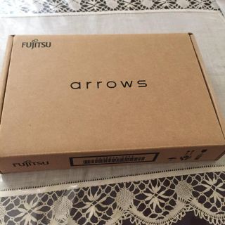 フジツウ(富士通)のarrows m04  ブラック SIMフリー 新品未使用 保証1年付き(スマートフォン本体)