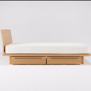 ムジルシリョウヒン(MUJI (無印良品))のテル様 専用  MUJI 無印良品 シングルベッド マットレス付き(シングルベッド)