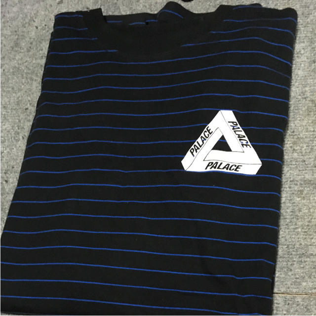 Supreme(シュプリーム)のpalace PETIT STRIPE 220 T-SHIRT メンズのトップス(Tシャツ/カットソー(半袖/袖なし))の商品写真