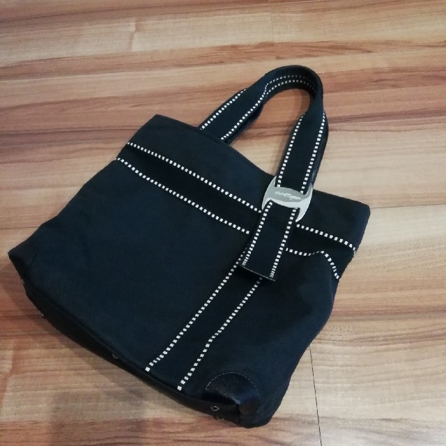 良品　Salvatore Ferragamo　トートバッグトートバッグ