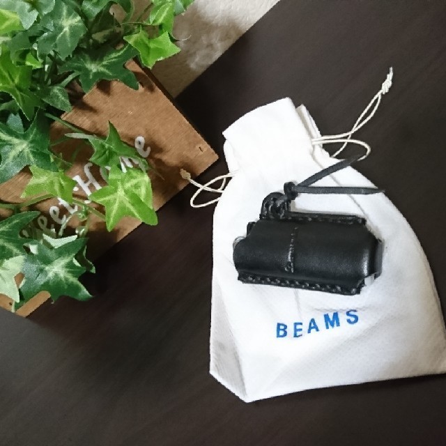 BEAMS(ビームス)の新品 BEAMS  革ミニライターケース メンズのファッション小物(タバコグッズ)の商品写真