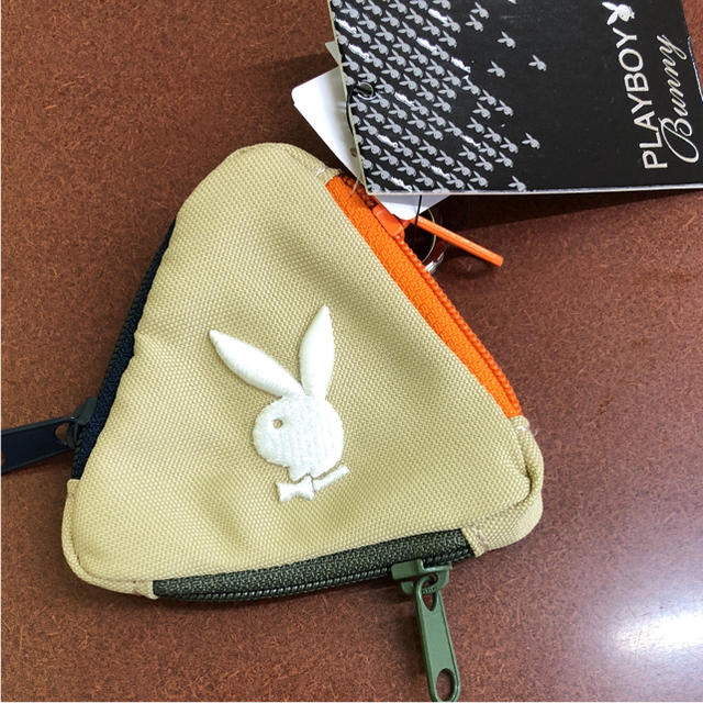 PLAYBOY(プレイボーイ)の新品 プレイボーイ コインケース カーキ メンズのファッション小物(コインケース/小銭入れ)の商品写真