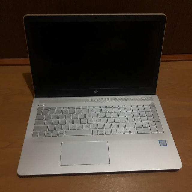 HP(ヒューレットパッカード)のHP ノートパソコン ノートPC ゴールド 中古 スマホ/家電/カメラのPC/タブレット(ノートPC)の商品写真