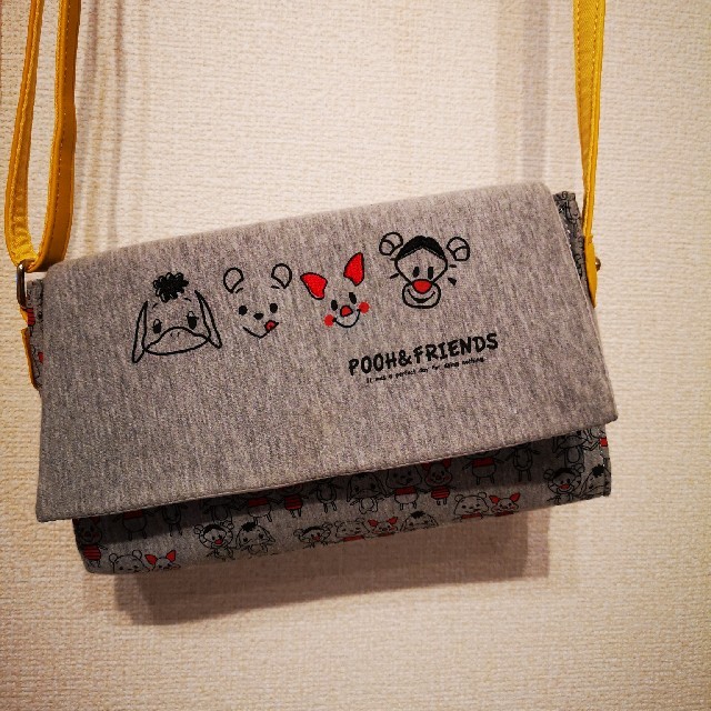 くまのプーさん(クマノプーサン)の※さっちーなさま専用※【♪美品♪】プーさん・Pooh&friends・かばん エンタメ/ホビーのおもちゃ/ぬいぐるみ(キャラクターグッズ)の商品写真