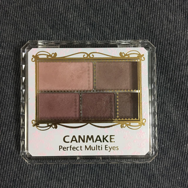 CANMAKE(キャンメイク)のCANMAKE パーフェクトマルチアイズ 04 コスメ/美容のベースメイク/化粧品(アイシャドウ)の商品写真