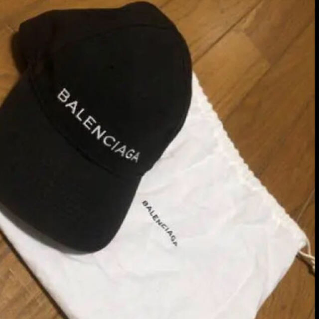 BALENCIAGAキャップ帽子