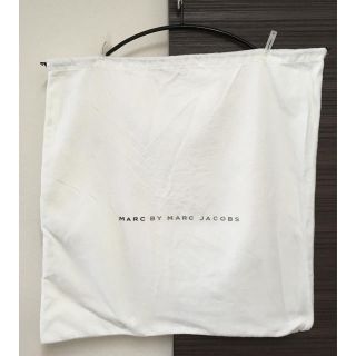 マークバイマークジェイコブス(MARC BY MARC JACOBS)のBIGサイズ！⭐️マークジェイコブス 巾着型 保存袋(ショップ袋)