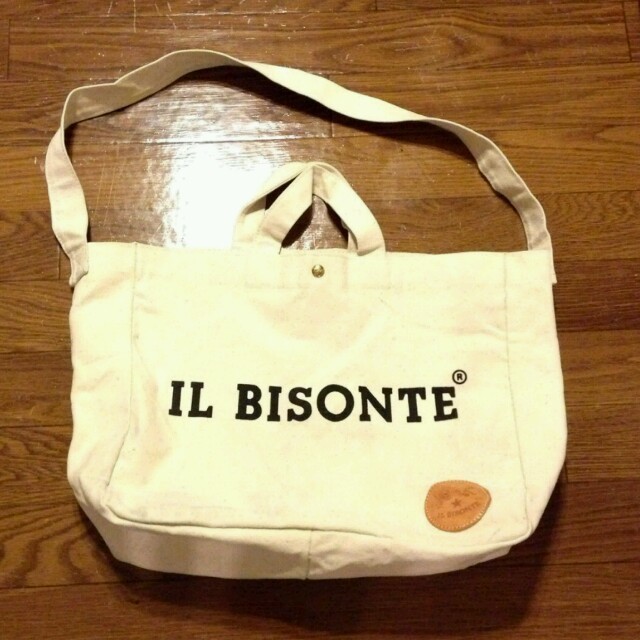 IL BISONTE(イルビゾンテ)のムック本付録＊イルビゾンテ レディースのバッグ(トートバッグ)の商品写真