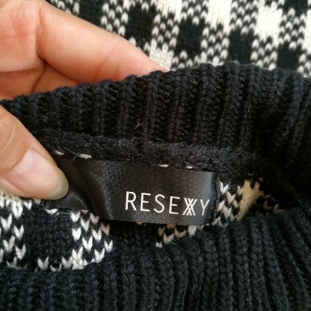 RESEXXY(リゼクシー)のRESEXXY  タートルネック　ニット　ワンピース レディースのトップス(ニット/セーター)の商品写真