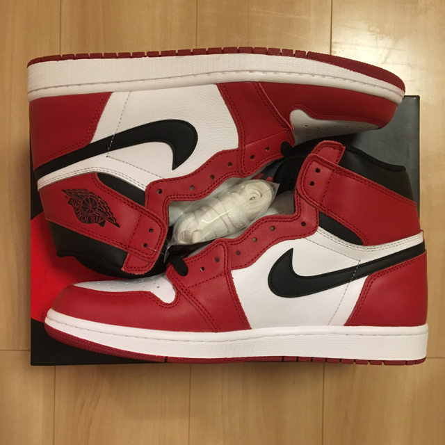 【最終入荷】NIKE AIR JORDAN 1 CHICAGO 28cm