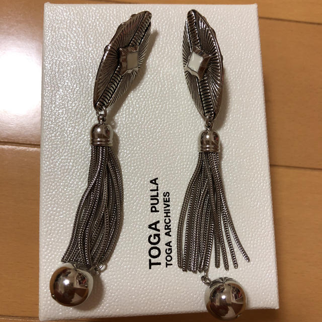 TOGA(トーガ)のtoga motif earring レディースのアクセサリー(イヤリング)の商品写真