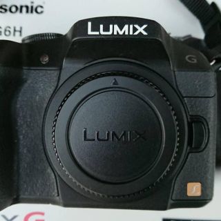 パナソニック(Panasonic)の【美品・送料無】Panasonic パナソニック DMC-G6 ボディ ブラック(ミラーレス一眼)