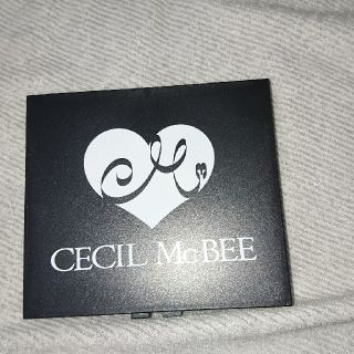 セシルマクビー(CECIL McBEE)のCECIL McBEE つけまケース(ミラー)