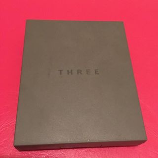 スリー(THREE)のTHREE スリー シマリンググローデュオ01(その他)