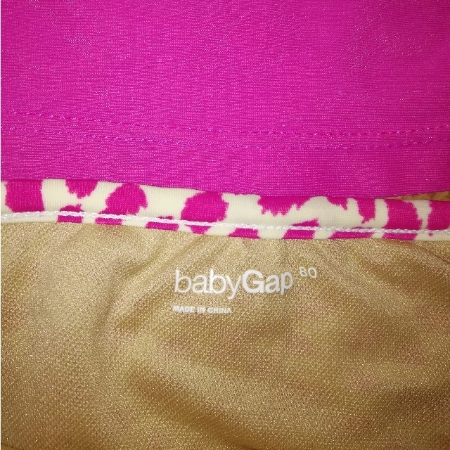 babyGAP(ベビーギャップ)のbaby GAP 水着　80(女の子) キッズ/ベビー/マタニティのベビー服(~85cm)(水着)の商品写真