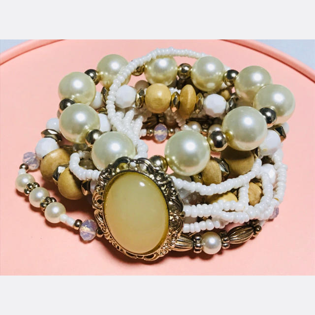 FOREVER 21(フォーエバートゥエンティーワン)のforever21♥︎パールブレスレット♥︎600円 ハンドメイドのアクセサリー(ブレスレット/バングル)の商品写真