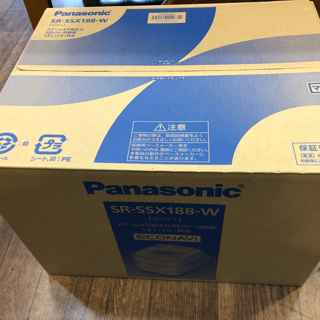 Panasonic - SR-VSX188(SR-SSX188)-W スチーム&可変圧力IHジャー炊飯器