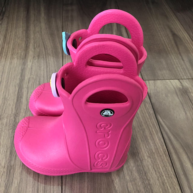 crocs(クロックス)のクロックス 長靴 新品未使用 12.5センチ キッズ/ベビー/マタニティのベビー靴/シューズ(~14cm)(長靴/レインシューズ)の商品写真