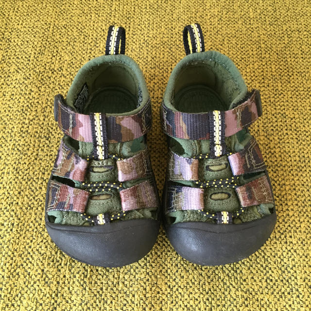 KEEN(キーン)の美品 keen サンダル 11.5〜12 キッズ/ベビー/マタニティのベビー靴/シューズ(~14cm)(サンダル)の商品写真