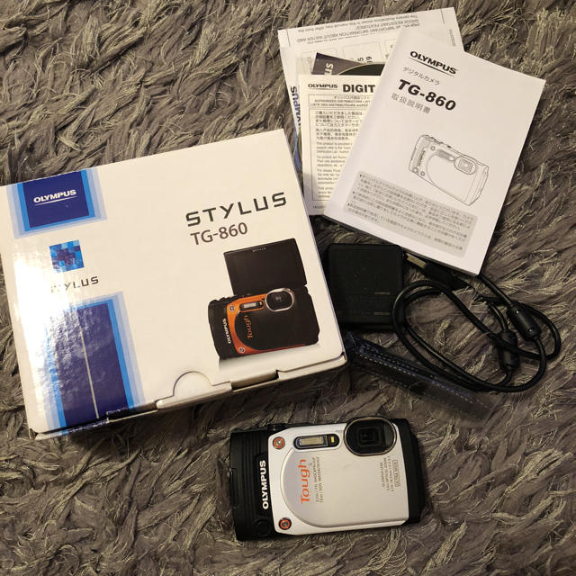 OLYMPUS(オリンパス)のOLYMPUS TG-860 スマホ/家電/カメラのカメラ(コンパクトデジタルカメラ)の商品写真