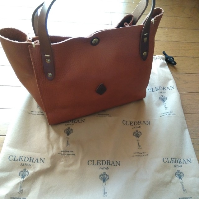 CLEDRAN(クレドラン)のCLEDRAN 新品未使用 ハンドバッグ レディースのバッグ(ハンドバッグ)の商品写真