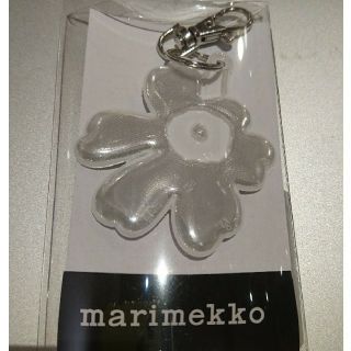 マリメッコ(marimekko)の新品★マリメッコmarimekkoキーホルダー★フィンランド製★送料込(キーホルダー)