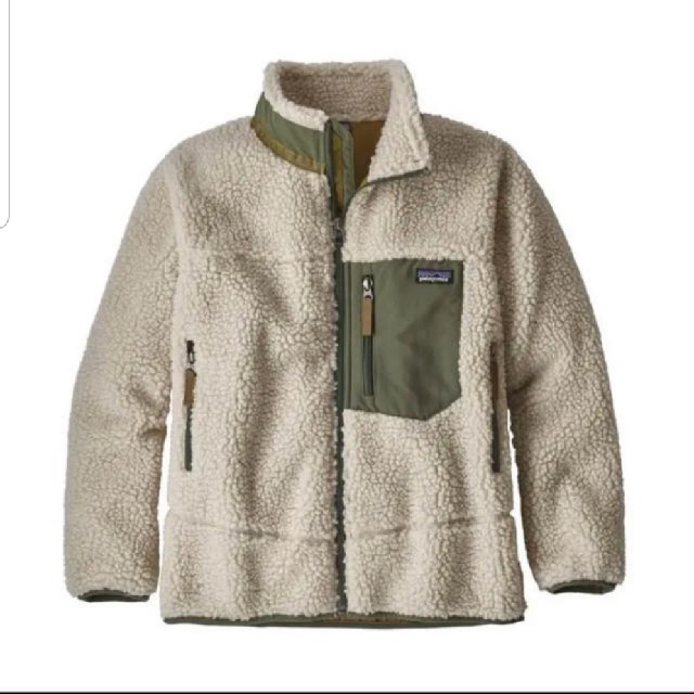 patagonia(パタゴニア)のpatagoniaレトロXキッズxxlカーキ新品未使用 レディースのジャケット/アウター(ブルゾン)の商品写真