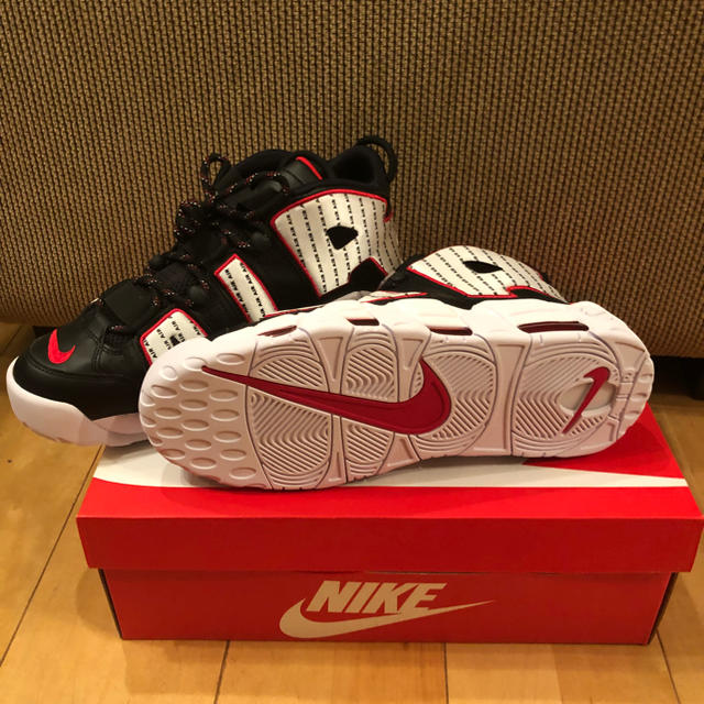 NIKE(ナイキ)のAIR MORE UPTENPO'96  メンズの靴/シューズ(スニーカー)の商品写真