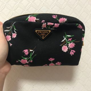 PRADA プラダ　刺繍　ハンドバッグ　ポーチ　ナイロン　サテン　花柄