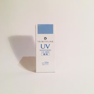 トリニティーライン 薬用ホワイトニングUVミルクW 日焼け止め 下地 30ml(日焼け止め/サンオイル)